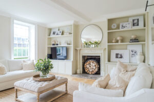 Cotswold Country House, GL7 - Living Room